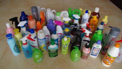 液体灌装机 选购指南与优质供应商推荐——以湖南省富达日化为例